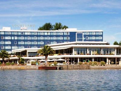 Courtyard By Marriott Maschsee