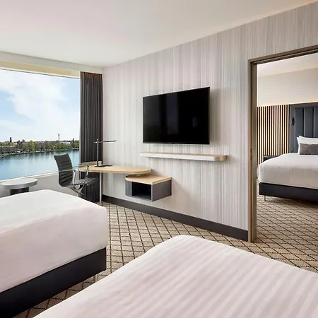 Courtyard By Marriott Hannover Maschsee Exterior photo